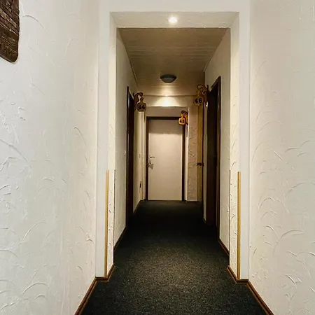 Hotel-restaurant Zum Dorfkrug 호텔 Lehre