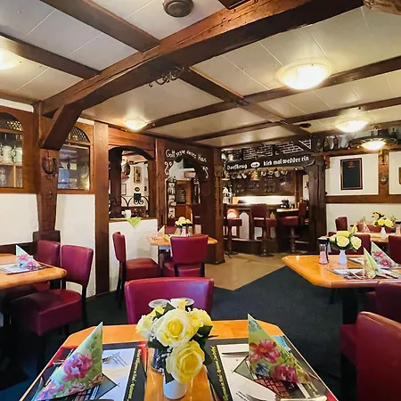 Hotel-restaurant Zum Dorfkrug Lehre