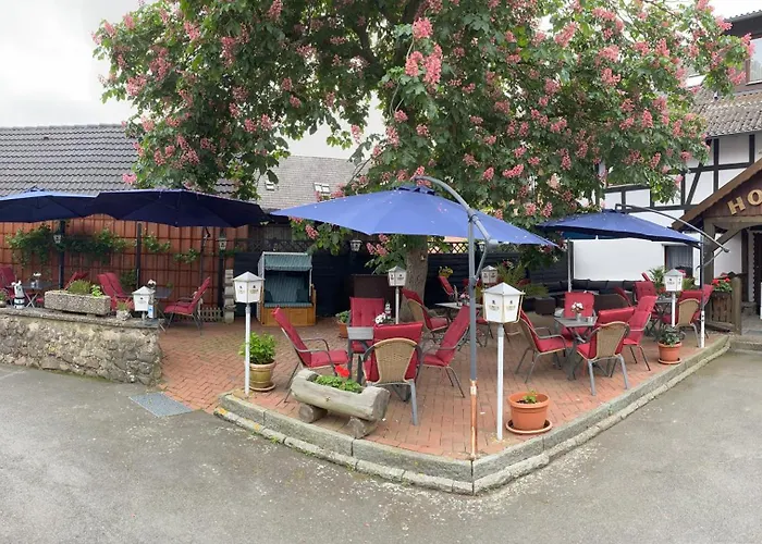 Hotel-restaurant Zum Dorfkrug * Lehre